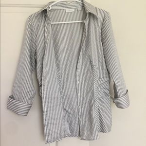 New York and company ruffled dress shirt